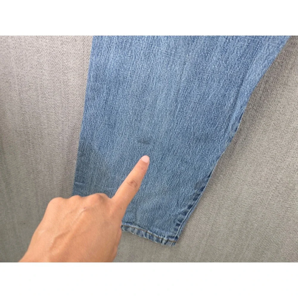 Talbots Jeans Mens 36x32 Blue Light Wash Straight Leg Denim‎ Casual G01-1405